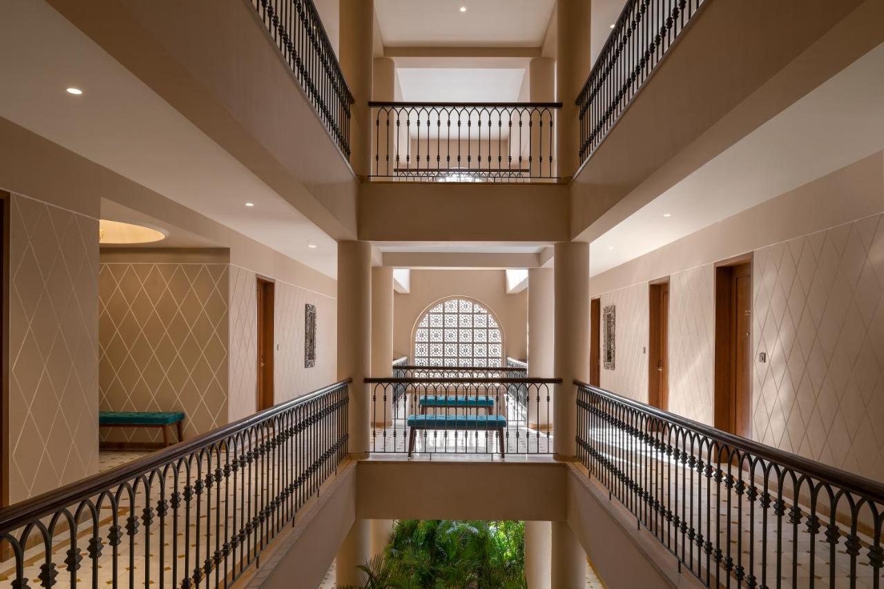 Time Square Resort & Spa Bhuj Eksteriør bilde