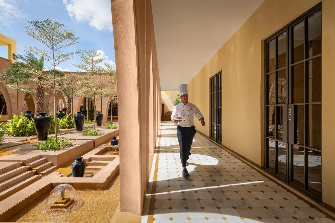 Time Square Resort & Spa Bhuj Eksteriør bilde