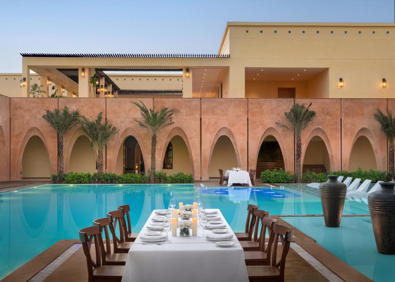 Time Square Resort & Spa Bhuj Eksteriør bilde